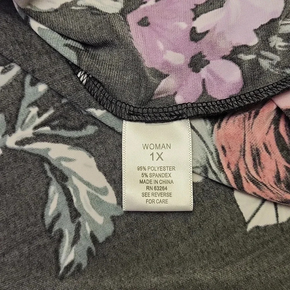 🛍Roz & Ali Black Floral Bell Sleeve Scoop Neck Dress Womens Size 1X - Picture 4 of 5